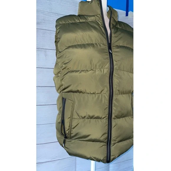 MENS Army Green Puffer Vest Jacket - Picture 3 of 5